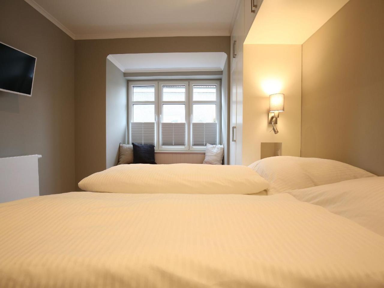 Kleine Charlotte - Traumwohnung Mit Terrasse Fuer 4 Personen Wangerooge Exterior foto